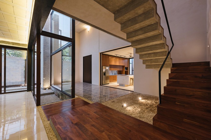 Suncho House / EURK Buildesign,© Tamara Uribe
