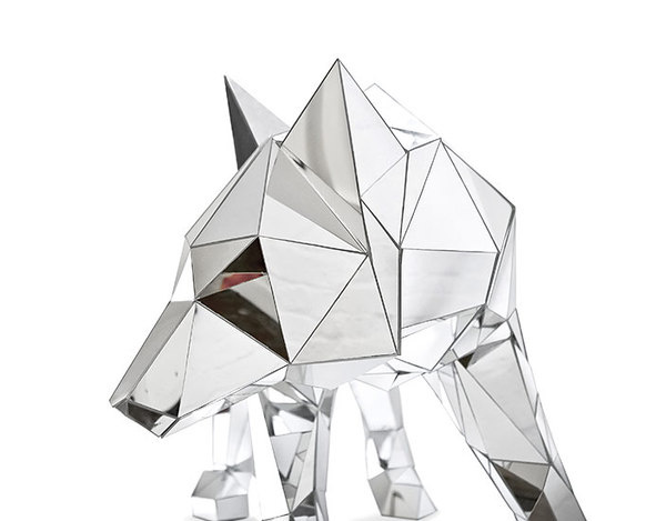 SCULPTURE : ARRAN GREGORY #mirror #wolf