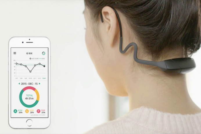 This wearable #posture #tracker and app monitors the position of your head and neck, gradually coaching you into better posture to relieve p