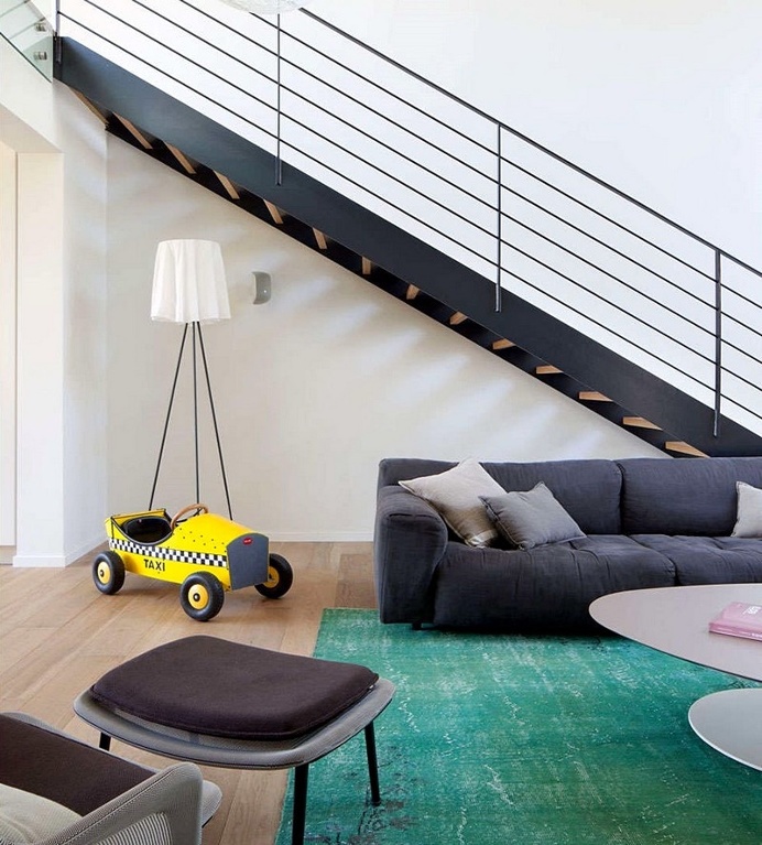 TLV Duplex by Blatman Cohen Architecture / Israel