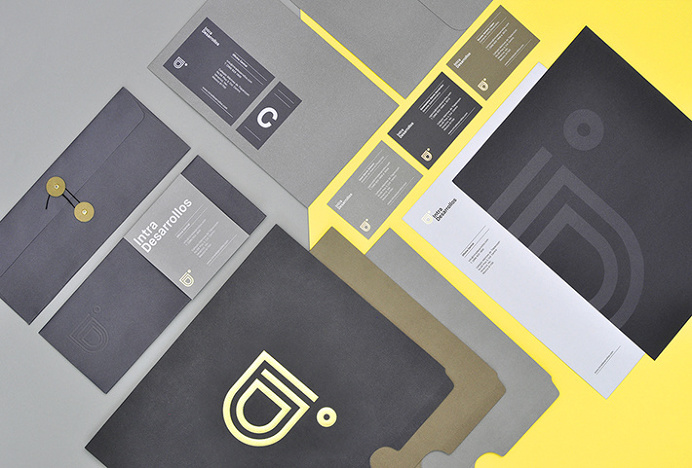 Intra Desarrollos by Firmalt #brand design #stationary