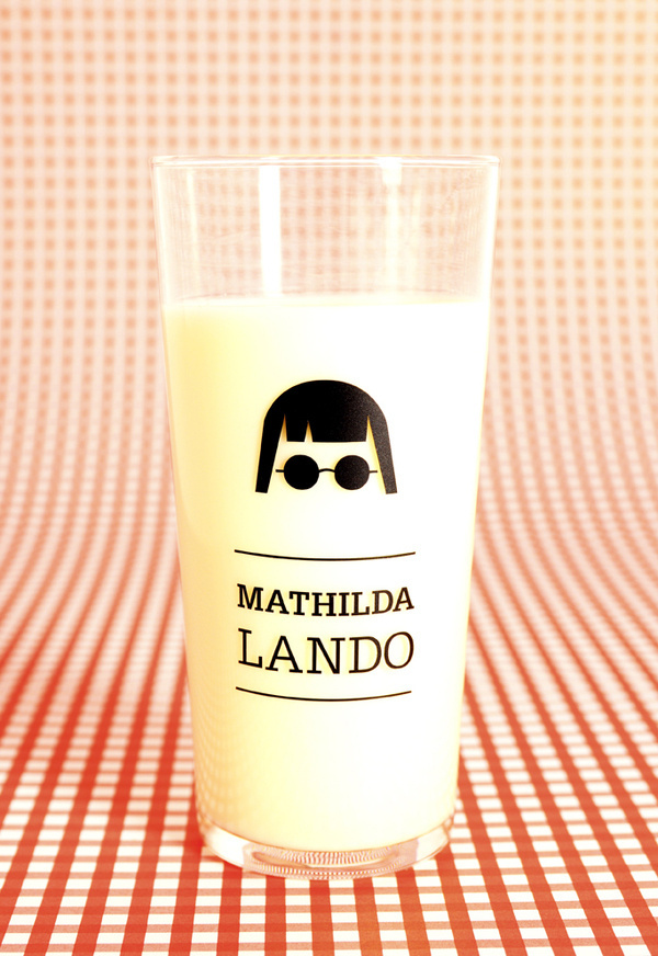 Mathilda Lando #logotype #lon #portman #lando #design #leon #der #reno #the #mathilda #corporate #professional #natalie #cleaner #profi #film #type #killer #montana #jean