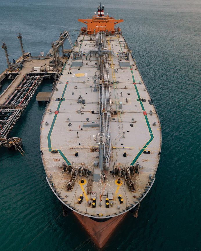 Robert Wojciechowski Captures Breathtaking Drone Photos of Ships in Western Australia