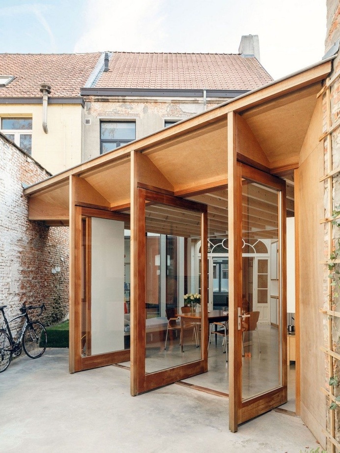 i.s.m.architecten Have Transformed a Row House into a Light-Filled Family Home 1