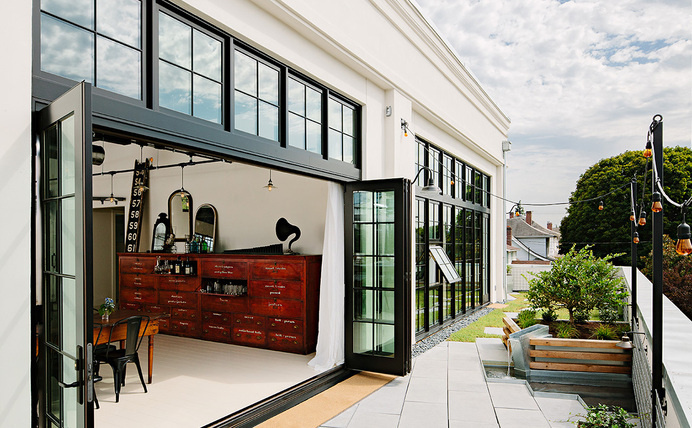 Penthouse and a garden by adapting an old structure Emerick Architects - HomeWorldDesign (6) #interior #penthouse #portland #design