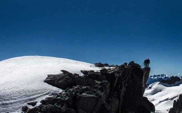 Versants Perdus: Esteban Wautier Documented His Climbing to Mont Blanc