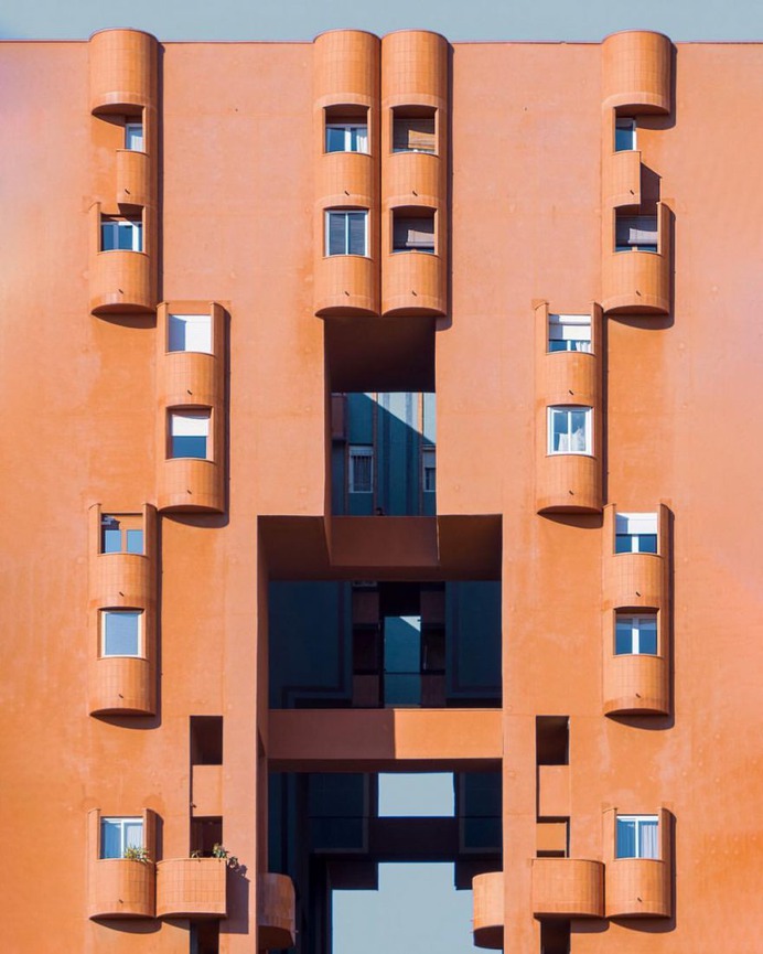 Creative and Abstract Architecture Photography by Roberto Alcaraz
