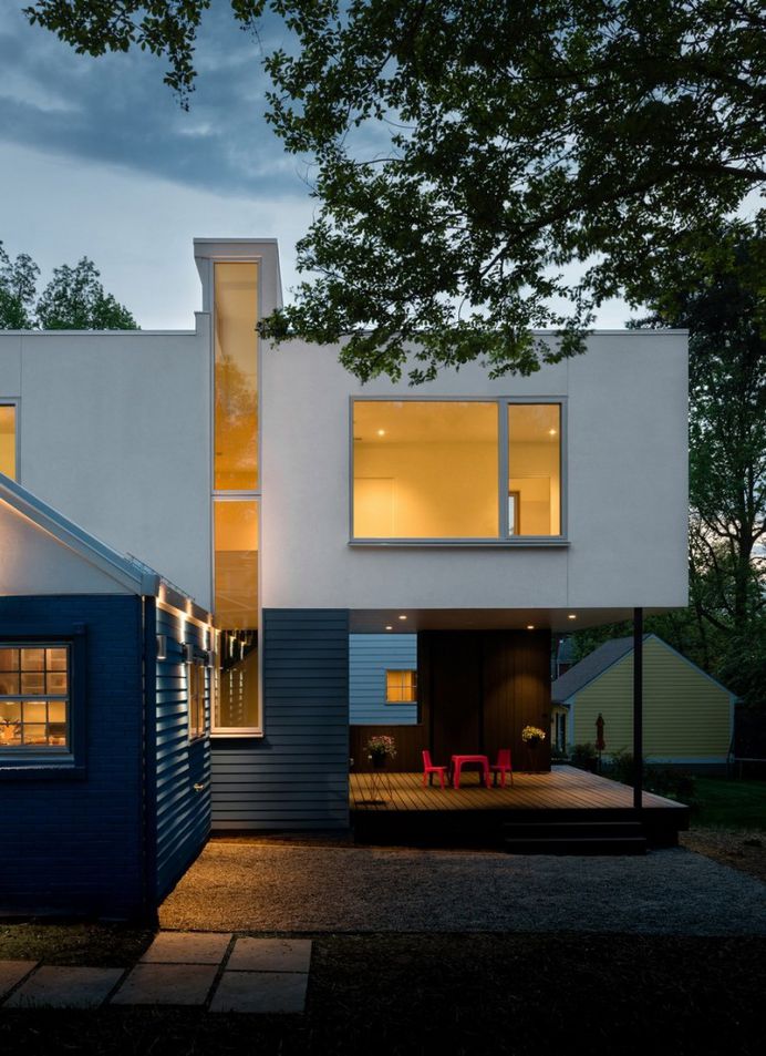 Contemporary Box-Shaped Extension for a Bungalow Home in Maryland