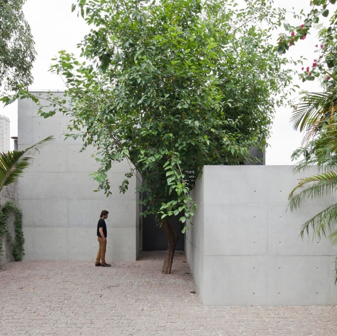 Atelier Aberto by AR Arquitetos. © Maíra Acayaba. #concrete