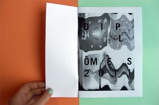 MAGAZINE DIPLÃ"MES 2011 - Laura Knoops - Graphic design #diplomas #print #roubaix #magazine