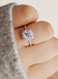 Dreamy diamond engagement ring