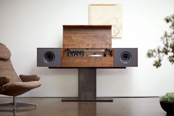 Symbol Record Console #design #wood #industrial #symbol #audio