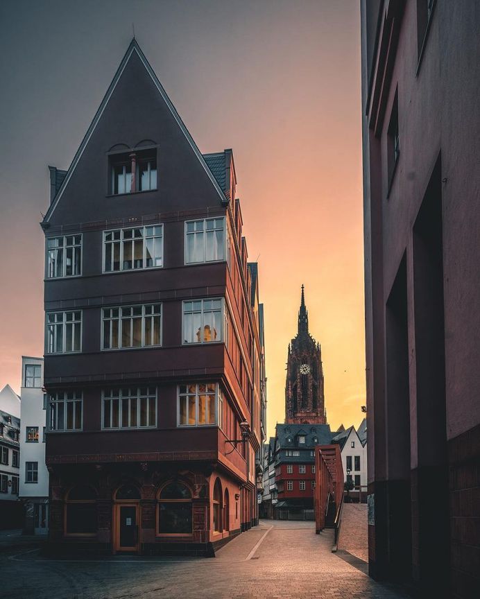 #bestcitybreaks: Striking Street Photography by Johannes Berger