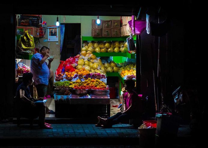 NightShift: Stunning Street Scenes of Shanghai at Night by Florian Mueller