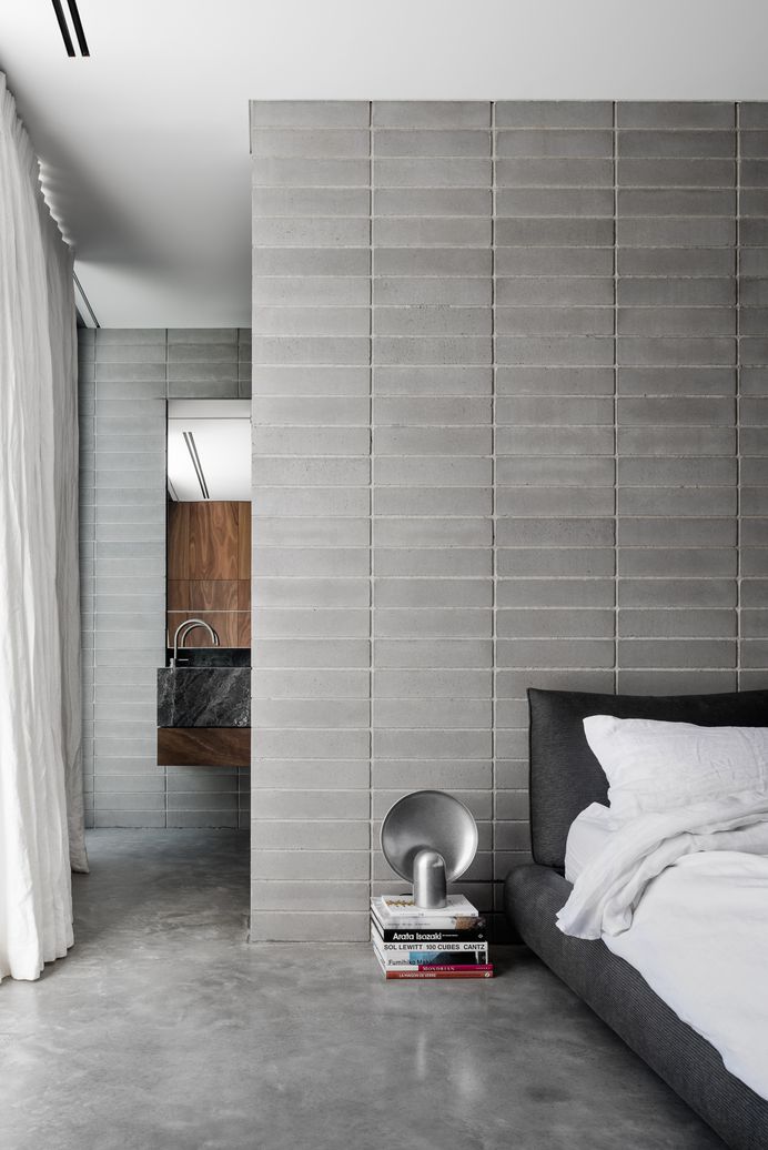Highbury Grove by Ritz&Ghougassian