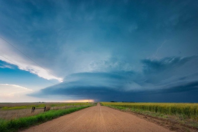 Incredible Storm Photography by Dennis Oswald