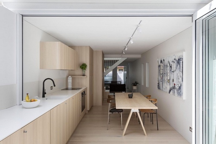 Surry Hills House by Benn & Penna Architects