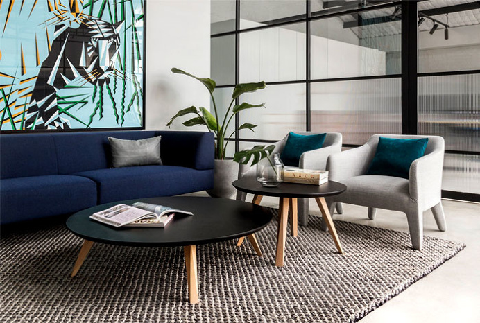 Modern Warehouse Conversion in the Creative Hub - InteriorZine #office #interior #decor