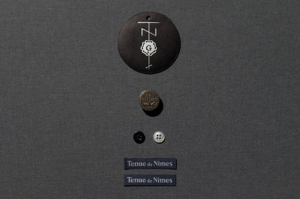 Tenue de Nîmes Identity | Another Something #identity #stationery