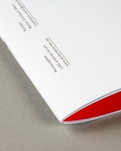 DEUTSCHE & JAPANER - Creative Studio - albi #print #design #graphic #publication