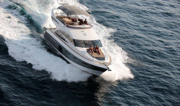 60-foot Luxury Phuket Yachts with 3 Bedrooms | VillaGetaways.com