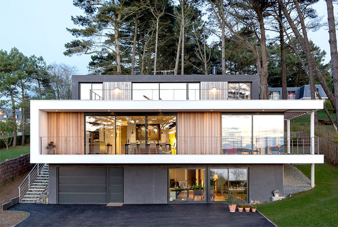 House in Crozon Located Among Majestic Maritime Pines - #architecture, #house, #housedesign
