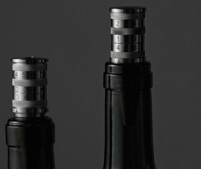 A Date with Wine by George Lee #tech #flow #gadget #gift #ideas #cool
