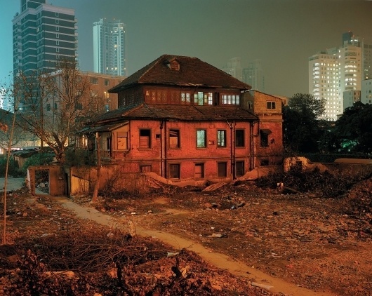 Greg+Girard+-+House+on+Huashan+Lu+North+View.jpg 1,600×1,274 pixels #photography