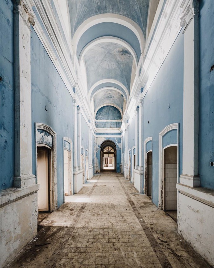 #Abandoned World: Incredible Urbex Photography by Simon Yeung