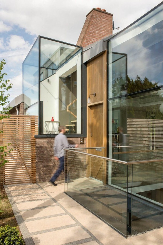 Woodhall Drive House / Syte Architects