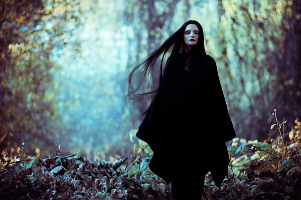 Zhang Jingna Motherland Chronicles 4.jpg (1200×800) #zhang #woods #jingna #portrait #chronicles #motherland #dark