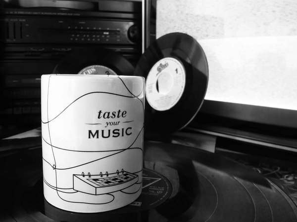 Taste your Music - Mug #music #synthesiser #vinyl #mug