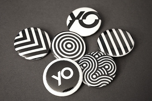 All sizes | Badges | Flickr - Photo Sharing! #design #graphic #badge