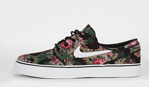Digital Floral, son! #schoes #nike #floral #digital