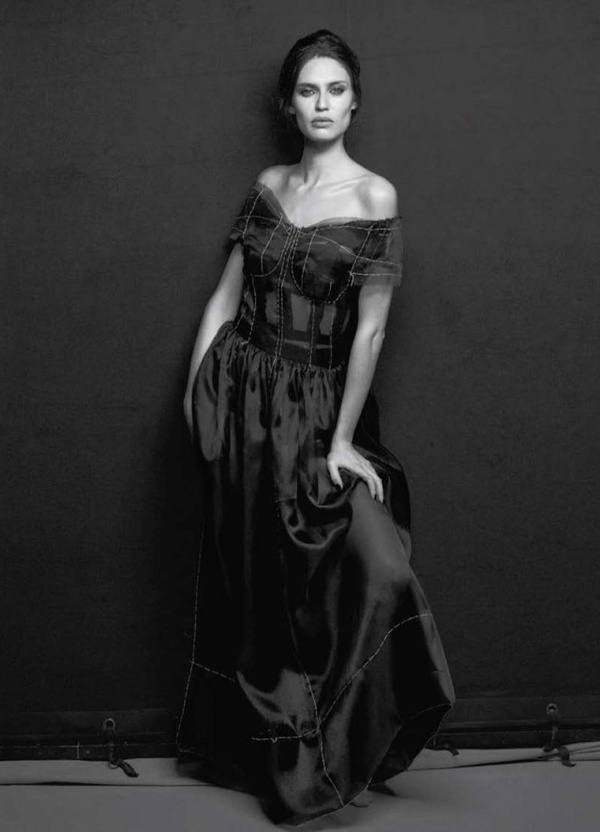 Bianca Balti by Peter Lindbergh #fashion #photography