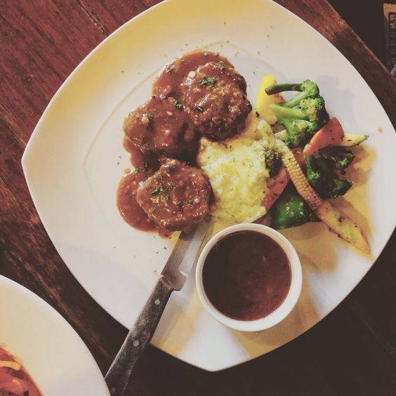 #FoodGoodseries #beef #food #main course food #top view #banned food