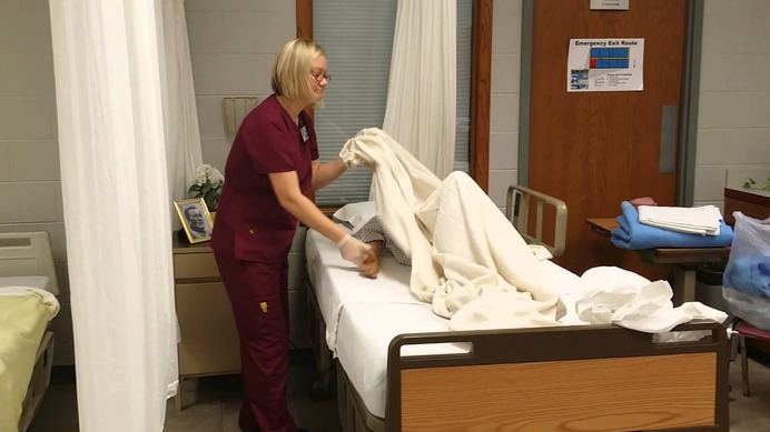 Improving Your Sleep and Health With a Hospital Adjustable Bed - Mp3 Toyss