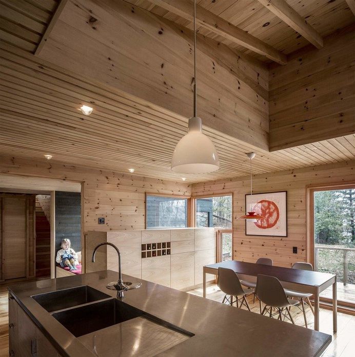 Algonquin Cottage in Ontario, AGATHOM Co. 7