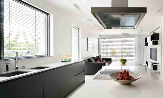 Aluminum Cladding House by Studio da Lange - #architecture, #house, #home, #decor, #interior, #homedecor,