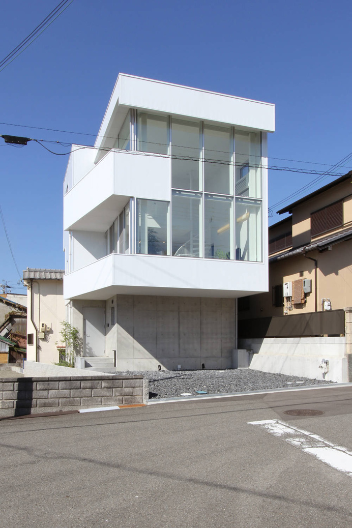 Higashinaga Townhouse