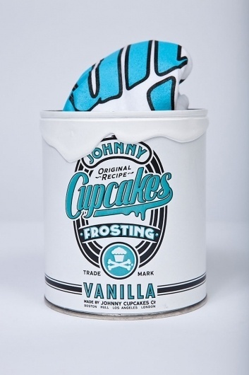 Johnny-Cupcakes-T-shirts-packaging-07.jpg (изображение «JPEG», 720 × 1079 пикселов) #cupcakes #johnny