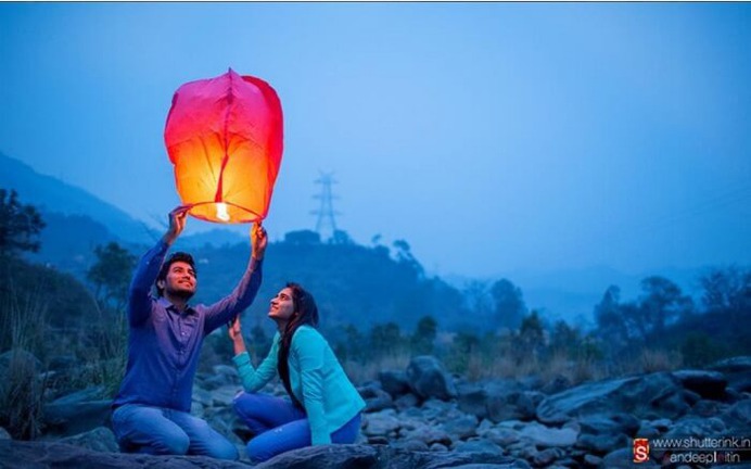 40 'Fun'-tastic Prewedding Photoshoot Prop Ideas