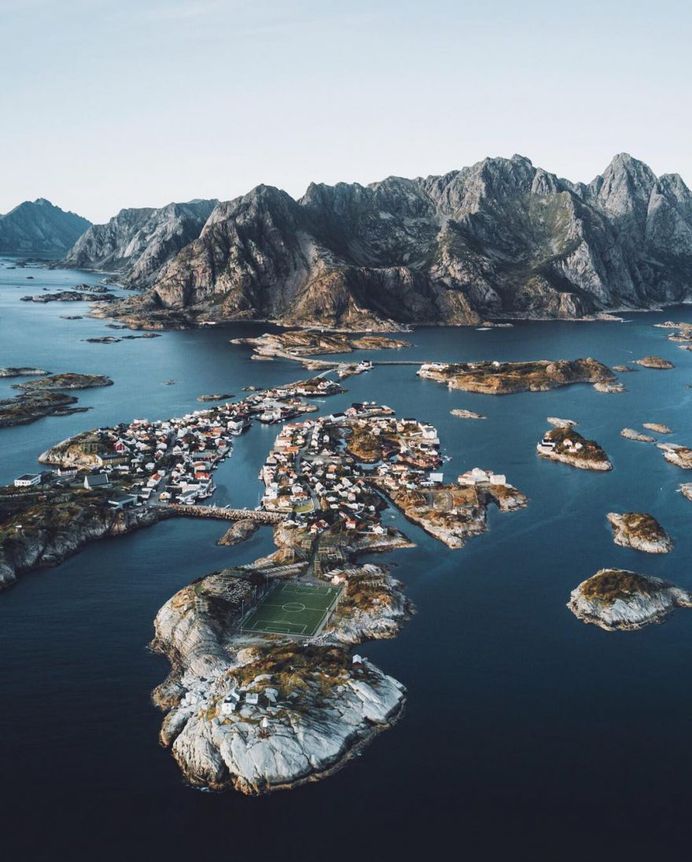 Breathtaking Travel Landscape Photography by Leo Thomas