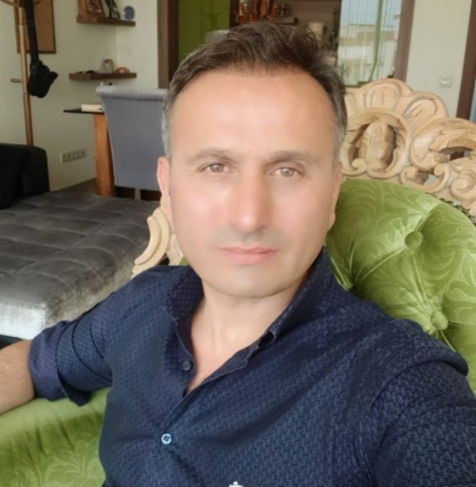 Psikolog Ahmet Anadol