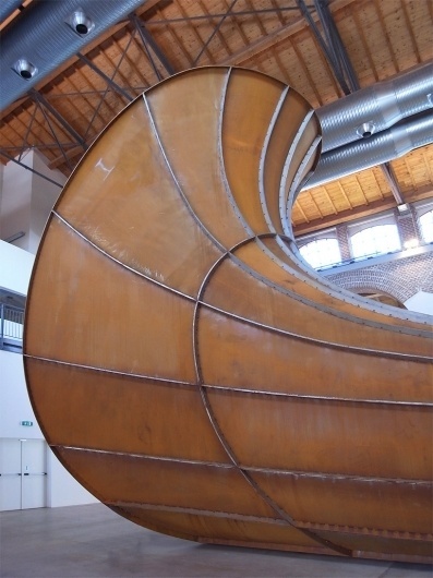 anish kapoor: dirty corner #sculpture #geometry #kapoor #anish