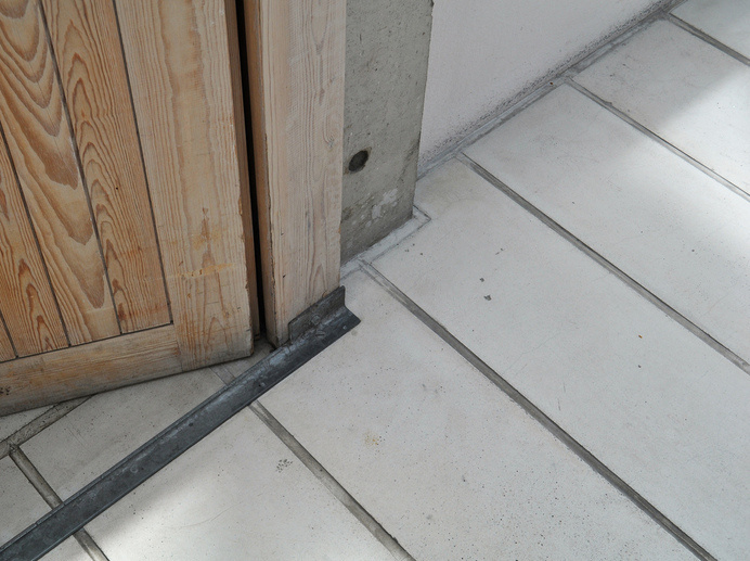 jÃ¸rn utzon, bagsvÃ¦rd kirke - bagsvaerd church, copenhagen 1967-1976. detail of door. | Flickr - Photo Sharing! #door #utzon #architecture #jã¸rn #detail