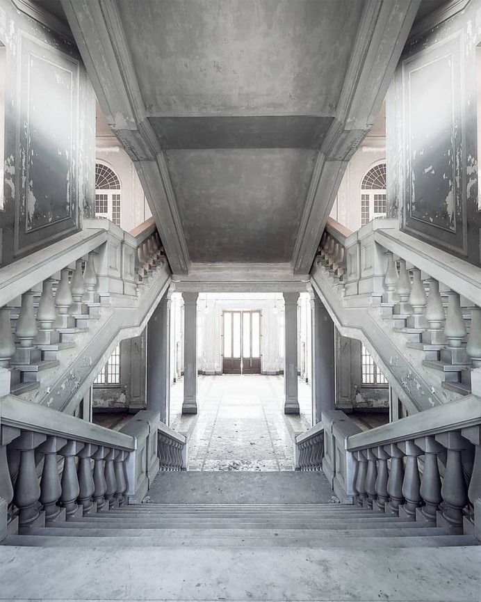 Abandoned Belgium: Stunning Urbex Photography by Valerie Leroy