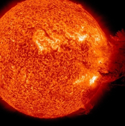 Here Comes the Sun - The Big Picture - Boston.com #sun #photography #solar