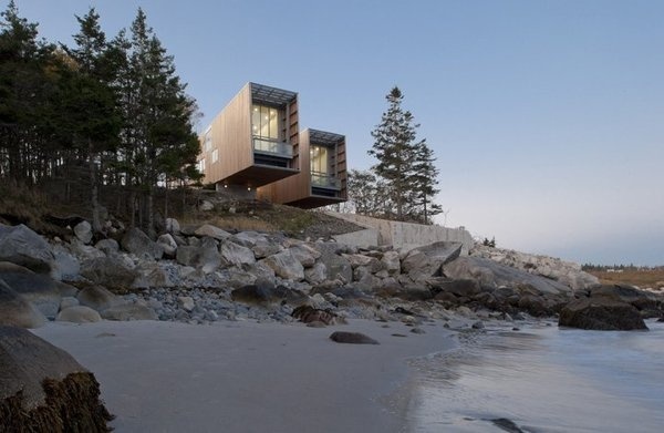 Two Hulls House by MacKay-Lyons Sweetapple Architects #architecture #house