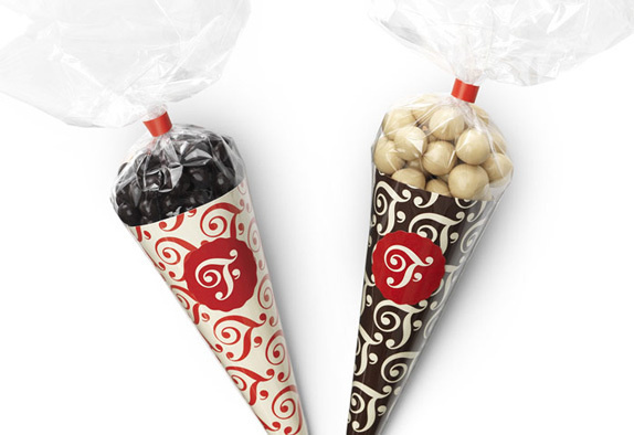 Chocolats Favoris Logo and Packaging #f7